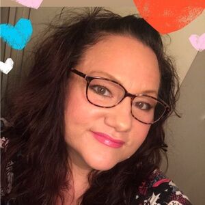 Meet your Posher, Carla